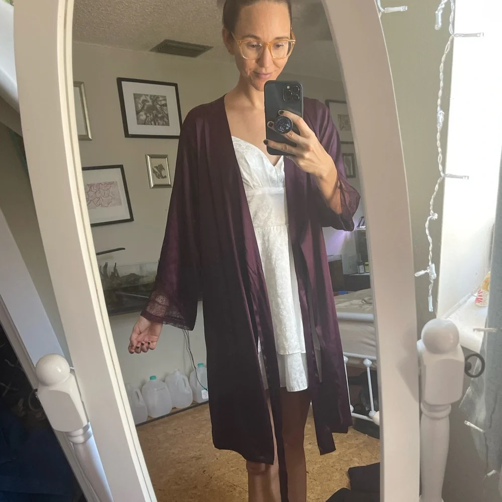 Victoria’s Secret Robe - Picture 2 of 5